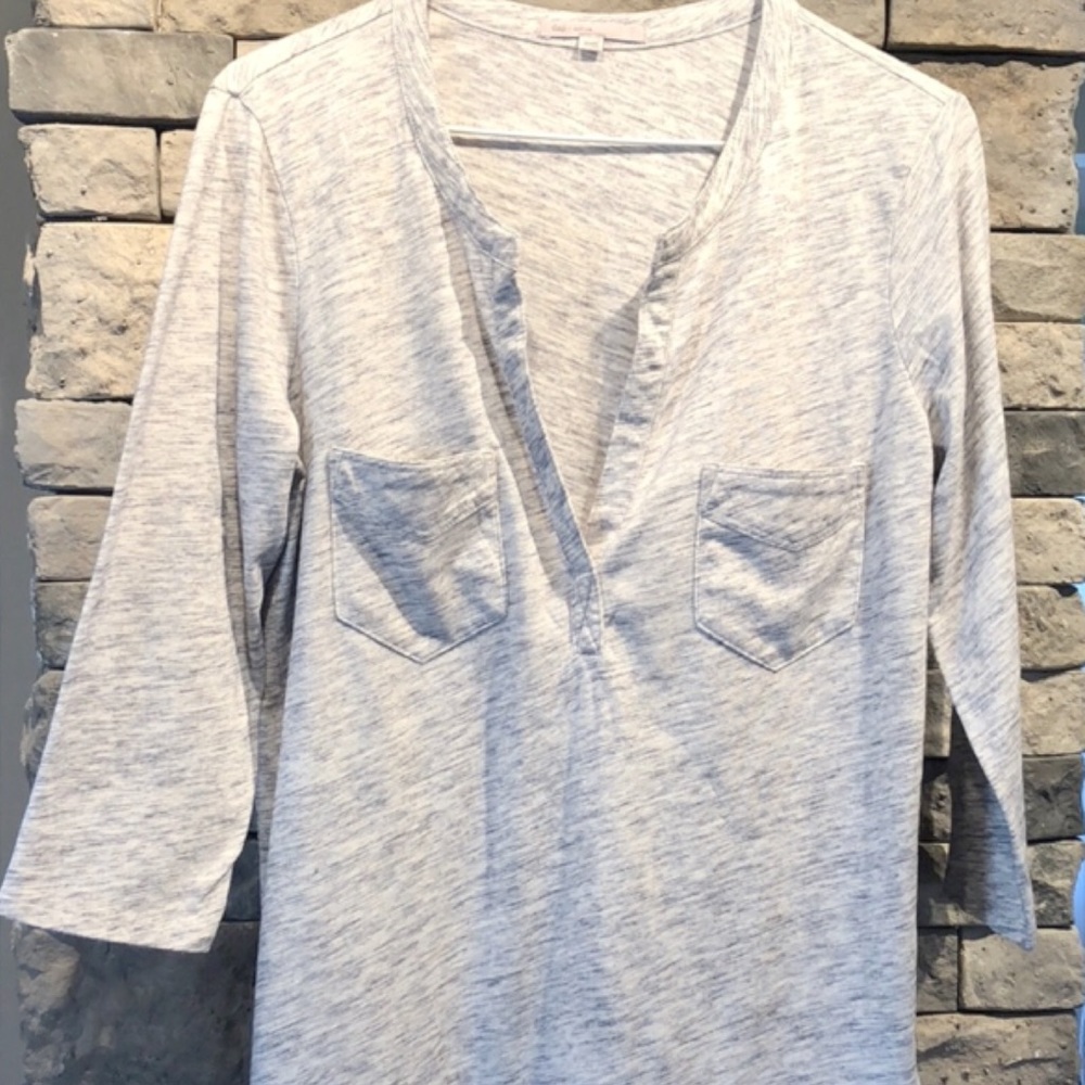 GAP 3/4 Length Sleeved Top